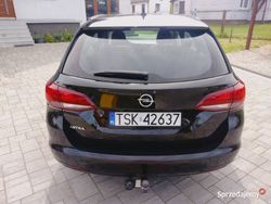 Używany 2018 Opel Astra Kombi | 37 500 zł (Dość drogi)