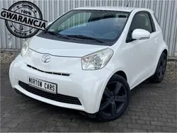 Biały Używany 2009 Toyota iQ Hatchback | 17 900 zł