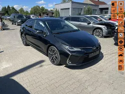 Czarny (metalik) Używany 2022 Toyota Corolla Sedan/Limuzyna | 55 900 zł