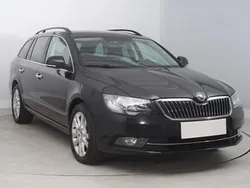 Czarny Używany 2013 Skoda Superb Kombi | 31 999 zł (Dobra cena)