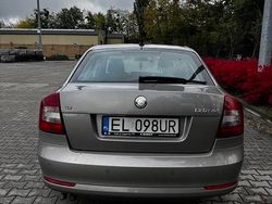Beżowy Używany 2009 Skoda Octavia Hatchback | 21 500 zł (Dość drogi)