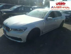 Biały Używany 2016 BMW 750 Sedan/Limuzyna | 120 000 zł