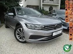 Inny kolor Używany 2021 VW Passat Kombi | 83 898 zł (Dobra cena)