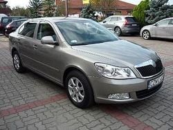 Beżowy Używany 2009 Skoda Octavia Sedan/Limuzyna | 15 900 zł