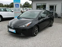 Czarny (metalik) Używany 2021 Toyota Prius Hatchback | 75 528 zł (Dobra cena)