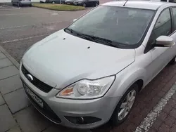 Srebrny Używany 2010 Ford Focus Kombi | 8000 zł (Dobra cena)
