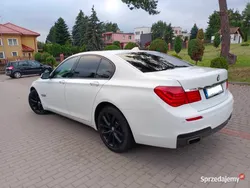 BMW 740