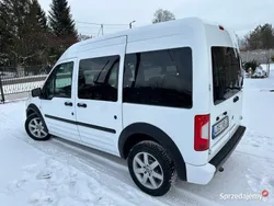 Biały Używany 2010 Ford Tourneo Minivan | 18 900 zł