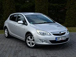 Srebrny Używany 2011 Opel Astra Sedan/Limuzyna | 23 900 zł (Uczciwa cena)