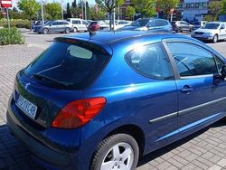 Granatowy Używany 2008 Peugeot 207 Hatchback | 7900 zł (Uczciwa cena)