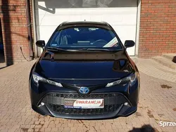 Czarny (metalik, perła) Używany 2020 Toyota Corolla Comfort Kombi | 84 700 zł (Dość drogi)