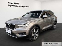 Szary Używany 2021 Volvo XC40 SUV | 119 900 zł (Dość drogi)