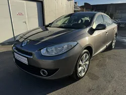 Szary Używany 2010 Renault Fluence Sedan/Limuzyna | 19 900 zł