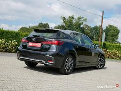 Czarny Używany 2017 Lexus CT200h Hatchback | 69 900 zł (Uczciwa cena)