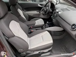 Wiśniowy Używany 2011 Audi A1 Hatchback | 28 900 zł (Uczciwa cena)