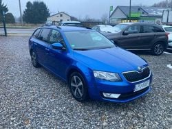 Niebieski Używany 2015 Skoda Octavia Kombi | 29 900 zł (Dobra cena)