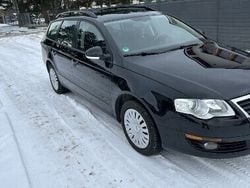 Czarny Używany 2010 VW Passat Kombi | 19 800 zł (Uczciwa cena)