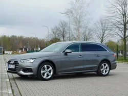 Beżowy (metalik) Używany 2021 Audi A4 Comfort Kombi | 73 333 zł (Dobra cena)