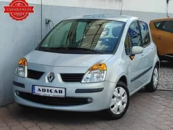 Srebrny (metalik) Używany 2006 Renault Modus Minivan | 9400 zł