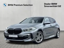 Szary skyscraper m metalizowany Używany 2022 BMW 118 Shadowline Hatchback | 114 900 zł (Dość drogi)