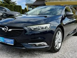 Granatowy Używany 2019 Opel Insignia Kombi | 53 900 zł (Uczciwa cena)