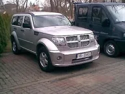 Srebrny Używany 2009 Dodge Nitro SUV | 79 900 zł