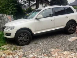 Biały Używany 2008 VW Touareg SUV | 31 000 zł