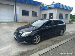 Czarny Używany 2010 Toyota Avensis Kombi | 29 500 zł (Uczciwa cena)