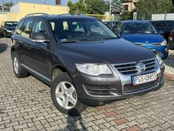 Grafitowy Używany 2007 VW Touareg SUV | 29 999 zł (Dość drogi)