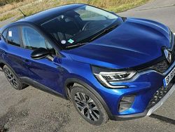 Niebieski Używany 2023 Renault Captur SUV | 54 999 zł (Super Cena)