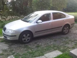 Srebrny Używany 2006 Skoda Octavia Hatchback | 6800 zł (Dobra cena)
