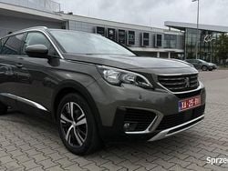 Brązowy Używany 2019 Peugeot 5008 Minivan | 67 777 zł (Dobra cena)