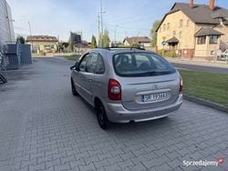 Szary Używany 2002 Citroën Xsara Picasso Minivan | 3800 zł (Uczciwa cena)