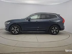 Grafitowy Używany 2021 Volvo XC60 Core SUV | 159 900 zł (Uczciwa cena)