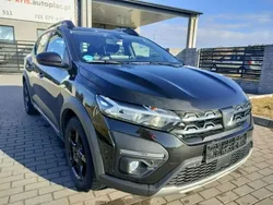 Szary (metalik) Używany 2021 Dacia Sandero Stepway Hatchback | 54 999 zł (Uczciwa cena)