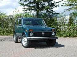 Zielony Używany 2010 Lada niva SUV | 22 900 zł