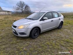 Srebrny Używany 2011 Ford Focus Hatchback | 7400 zł (Dobra cena)