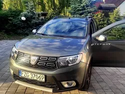 Używany 2017 Dacia Logan MCV Stepway | 28 500 zł