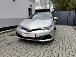 Srebrny (metalik) Używany 2015 Toyota Auris Sedan/Limuzyna | 49 900 zł (Drogi)