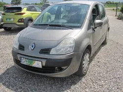 Szary Używany 2008 Renault Grand Modus Minivan | 8900 zł