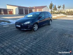 Niebieski Używany 2011 Ford Focus Kombi | 18 900 zł (Uczciwa cena)