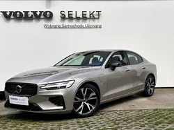 Szary Używany 2024 Volvo S60 Sedan/Limuzyna | 209 900 zł (Dość drogi)