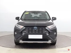 Czarny Używany 2019 Toyota RAV4 Hybrid SUV | 116 999 zł (Uczciwa cena)