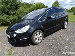 Czarny Używany 2012 Ford S-MAX S Minivan | 29 900 zł