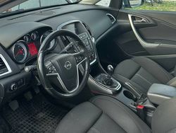 Srebrny Używany 2012 Opel Astra Kombi | 25 000 zł (Drogi)