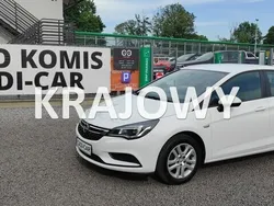 Biały Używany 2017 Opel Astra Hatchback | 42 900 zł (Uczciwa cena)