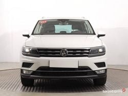 Biały Używany 2016 VW Tiguan SUV | 84 999 zł (Drogi)