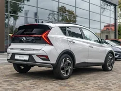 Biały (metalik) Nowe 2024 Hyundai Bayon SUV | 96 400 zł (Uczciwa cena)