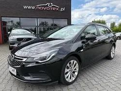 Inny kolor Używany 2019 Opel Astra Kombi | 41 000 zł (Uczciwa cena)
