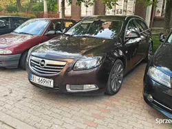 Brązowy Używany 2010 Opel Insignia Kombi | 10 999 zł (Uczciwa cena)